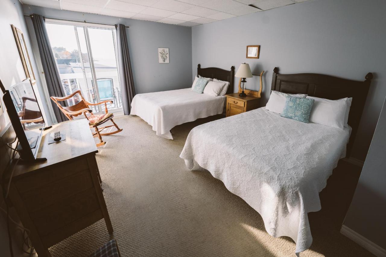 Auberge Sur Mer Notre-Dame-du-Portage Esterno foto