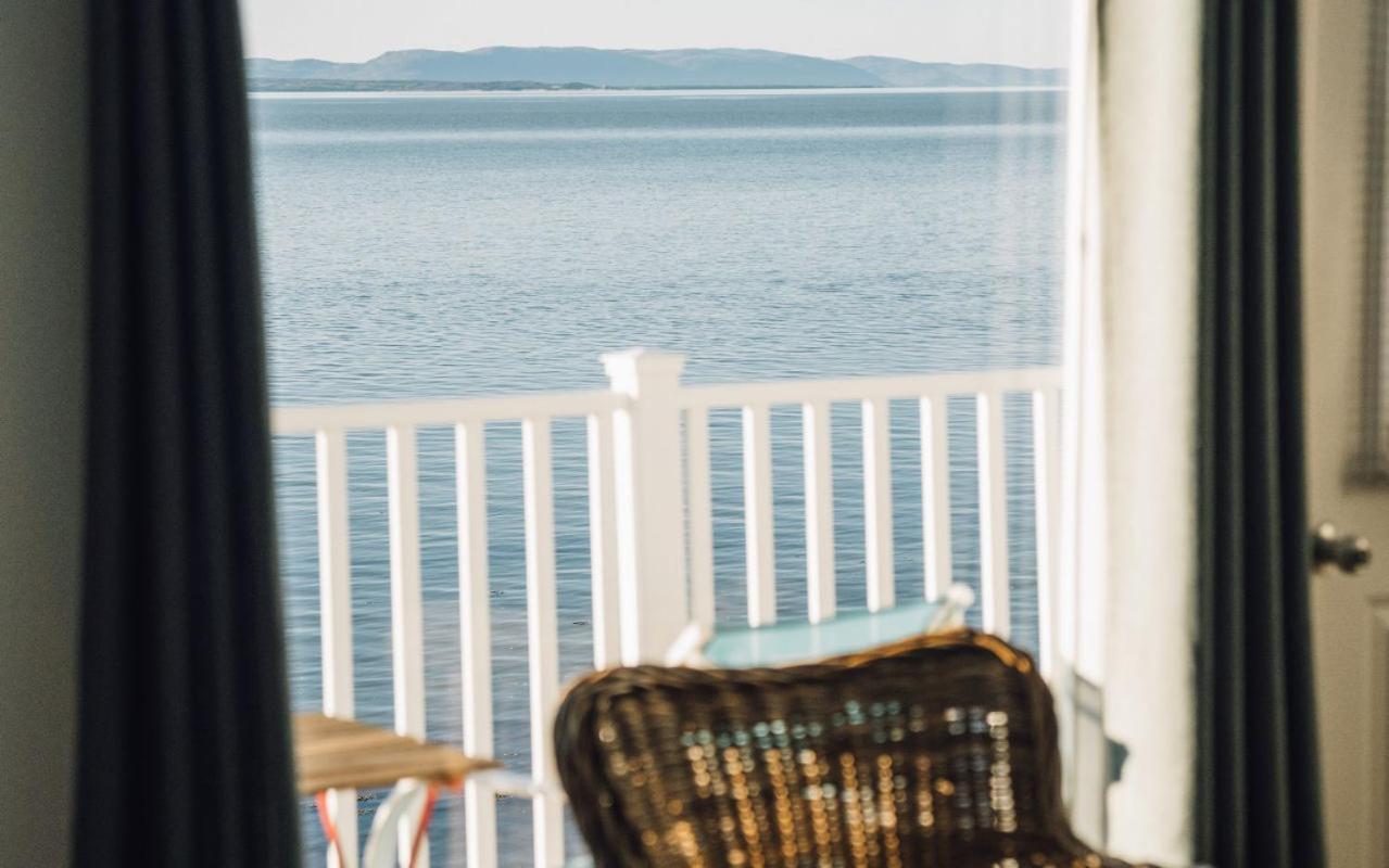 Auberge Sur Mer Notre-Dame-du-Portage Esterno foto